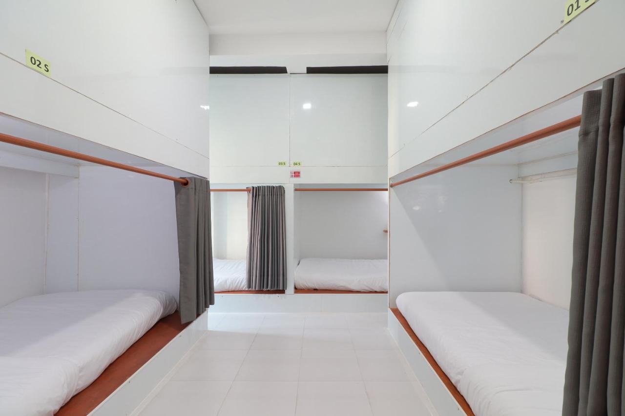 Oyo 544 Sleep Sloth Hostel Chiang Mai Exterior photo