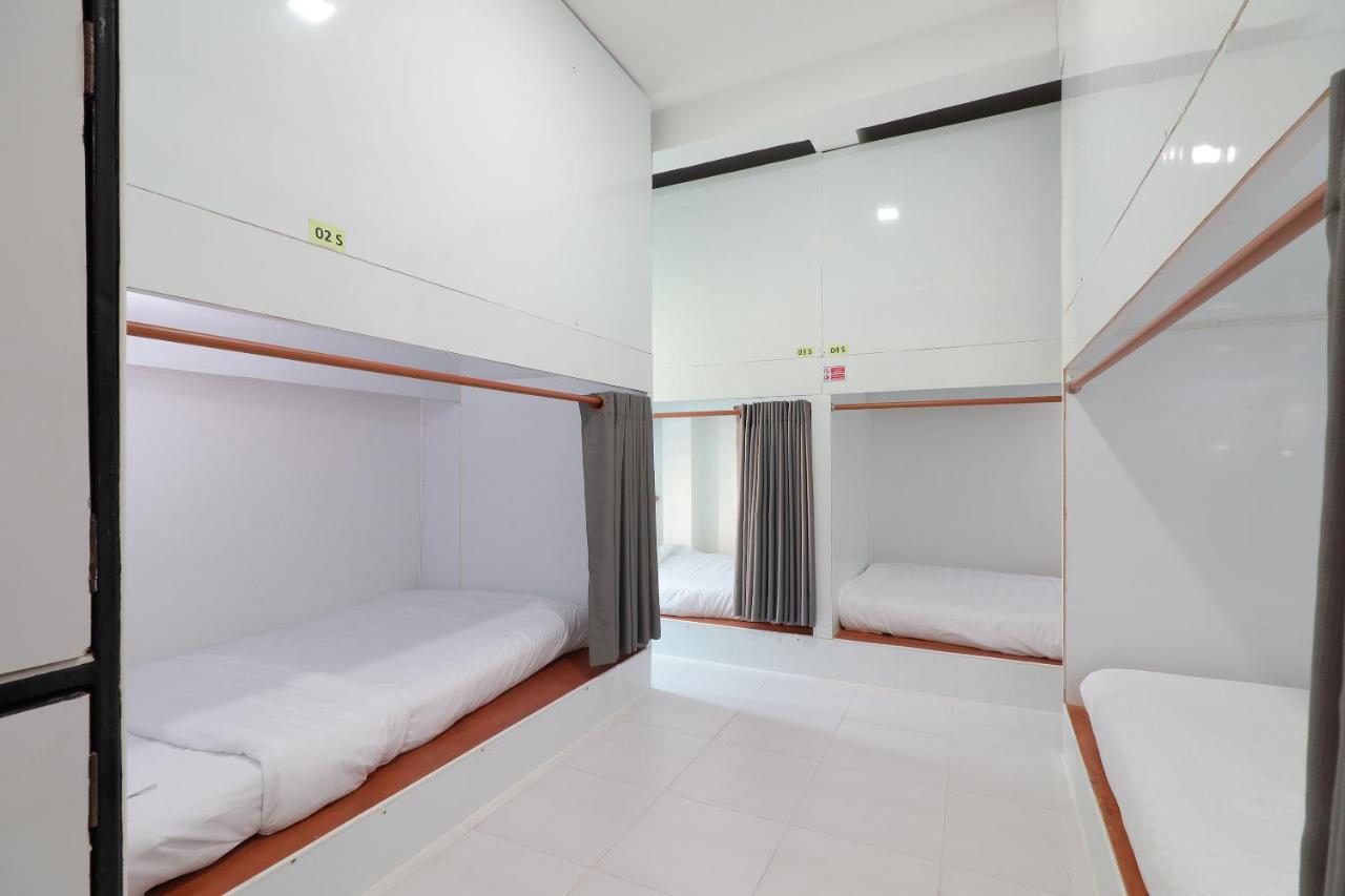Oyo 544 Sleep Sloth Hostel Chiang Mai Exterior photo